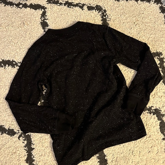 Gap Thermal Long Sleeve size M - Picture 4 of 4